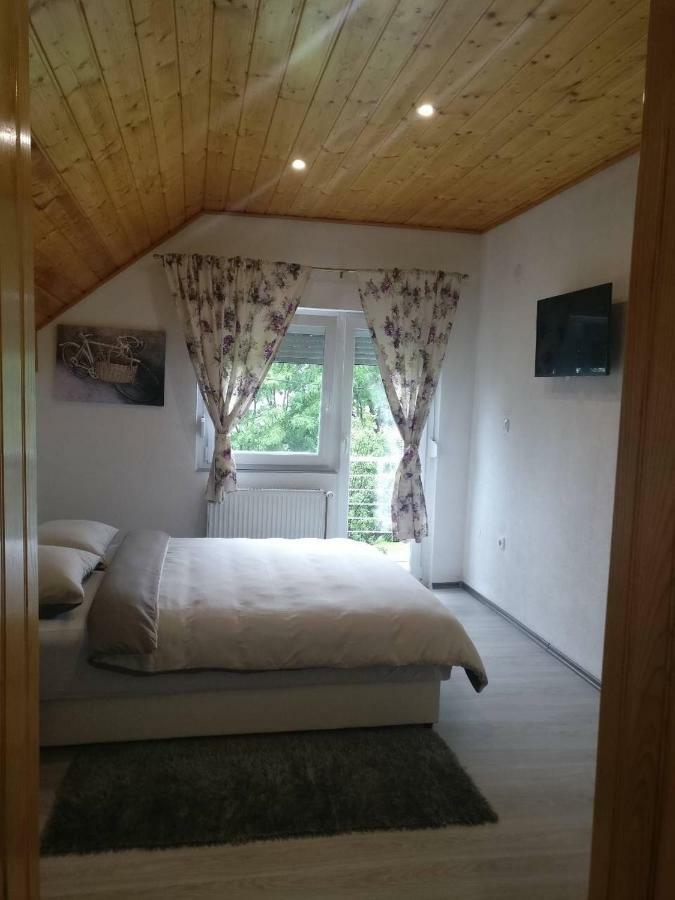 Guest House Jagoda Раковица Екстер'єр фото